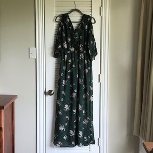 Flowy maxi dress